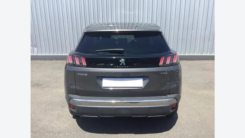 PEUGEOT 3008 -