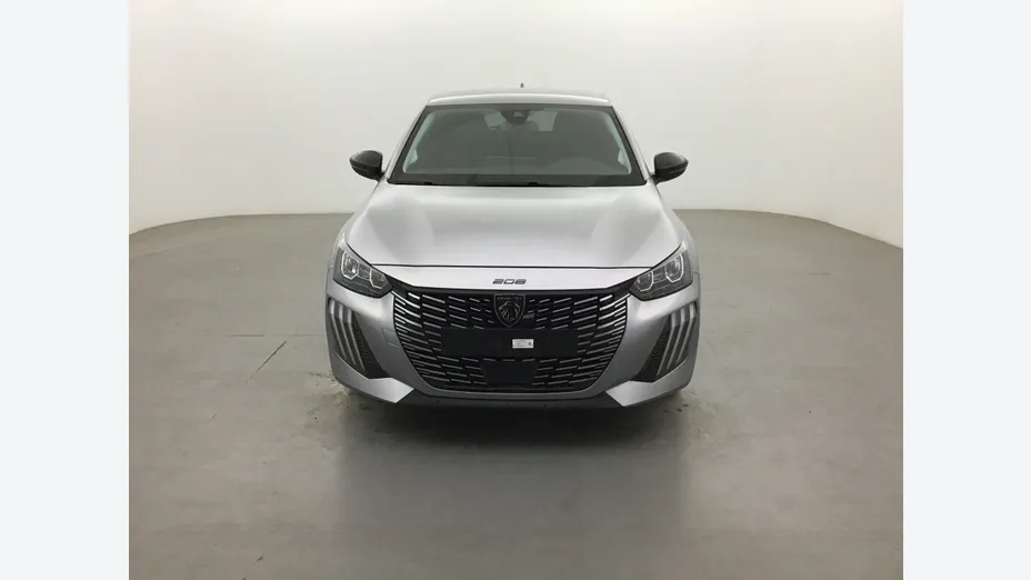 PEUGEOT 208 -