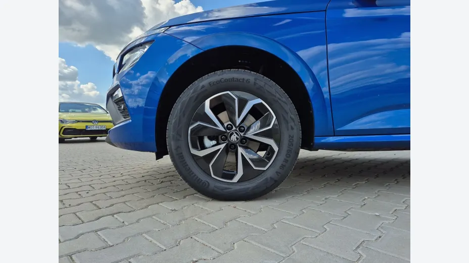 SKODA Kamiq Kamiq 1.0 TSI Drive DSG Nowy