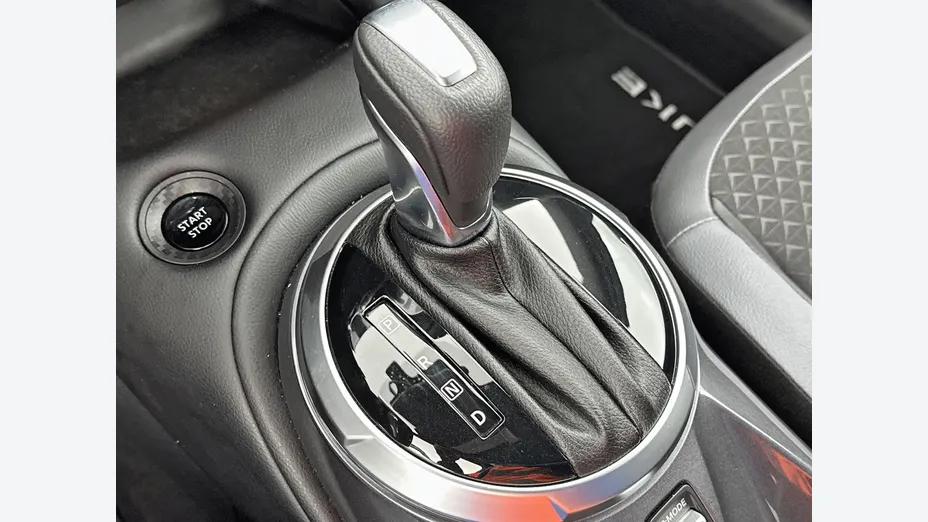 NISSAN Juke -