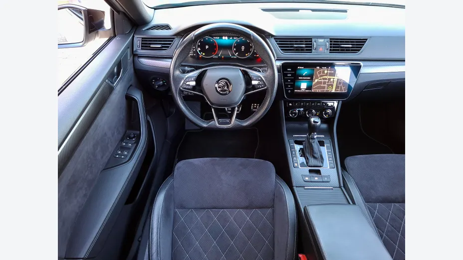 SKODA Superb Superb 2.0 TDI SCR 4x4 Sportline DSG