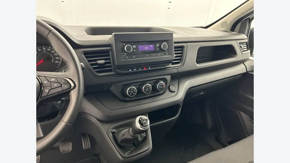 RENAULT Trafic -