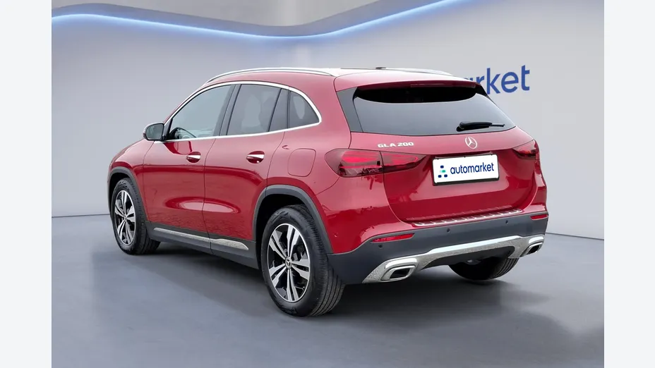 MERCEDES-BENZ GLA GLA 200 mHEV Progressive 7G-DCT