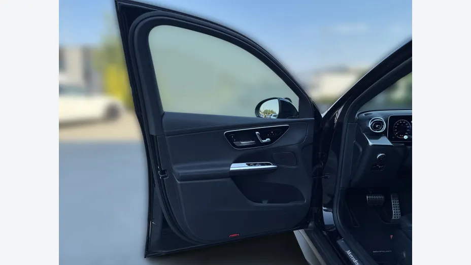 MERCEDES-BENZ GLC -