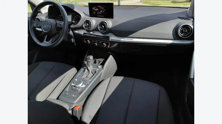 AUDI Q2 Q2 35 TFSI Advanced S tronic