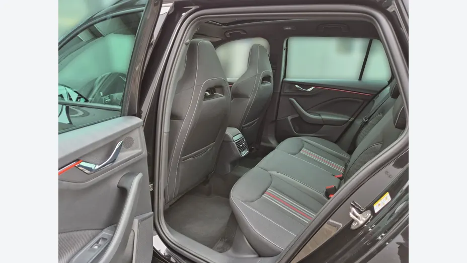 SKODA Kamiq Kamiq 1.5 TSI Monte Carlo DSG Nowy