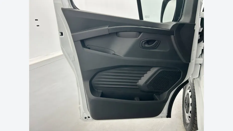 RENAULT Trafic -