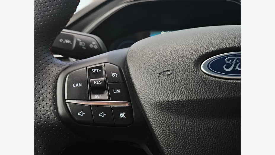 FORD Focus Focus 1.0 EcoBoost mHEV ST-Line X aut