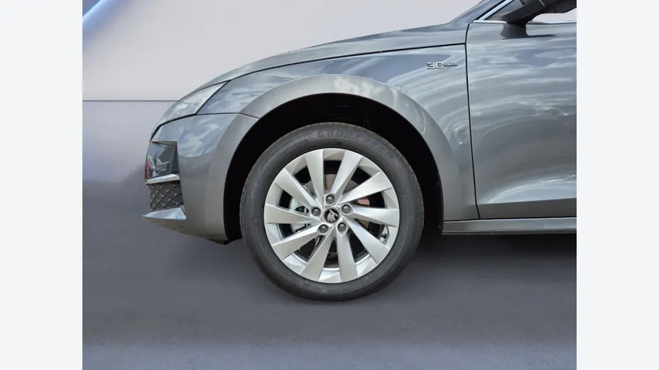 SKODA Octavia Octavia 1.5 TSI mHEV Drive Selection DSG Nowy