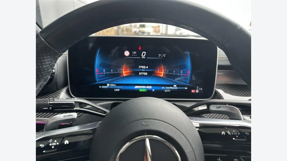 MERCEDES-BENZ C Klasa AMG C 63 S E Performance PHEV 4-Matic