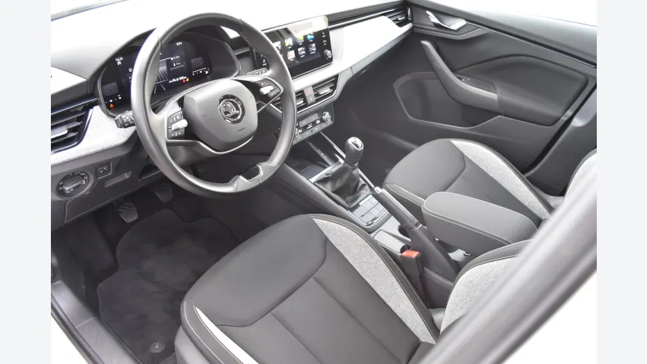 SKODA Kamiq Kamiq 1.0 TSI Selection