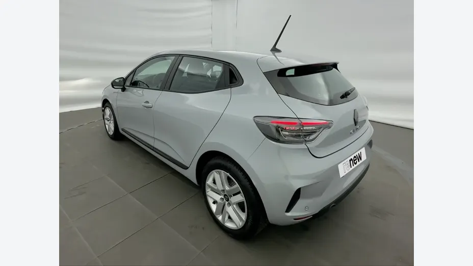 RENAULT Clio -