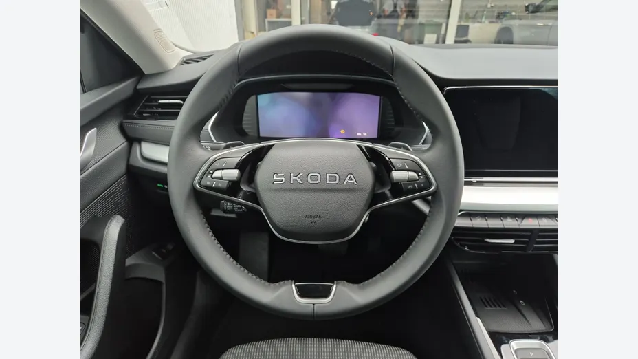 SKODA Octavia Octavia 1.5 TSI mHEV Drive Selection DSG Nowy