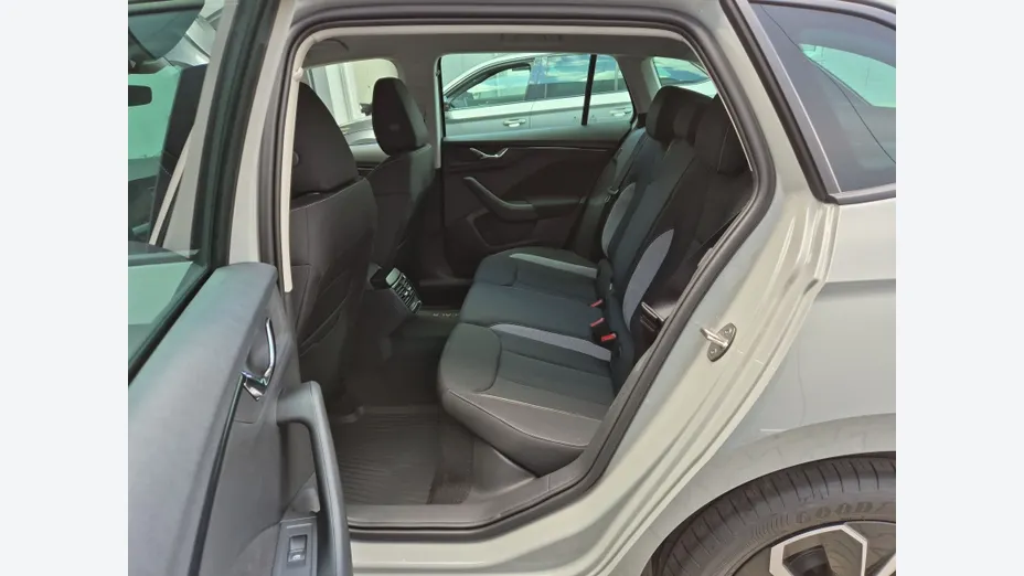 SKODA Scala Scala 1.0 TSI Drive