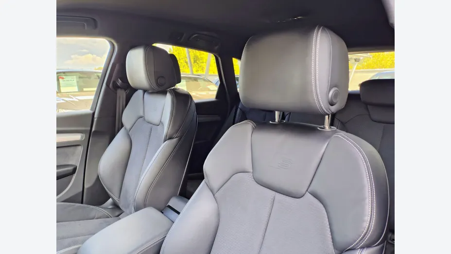 AUDI Q5 Q5 40 TDI mHEV Quattro S Line S tronic