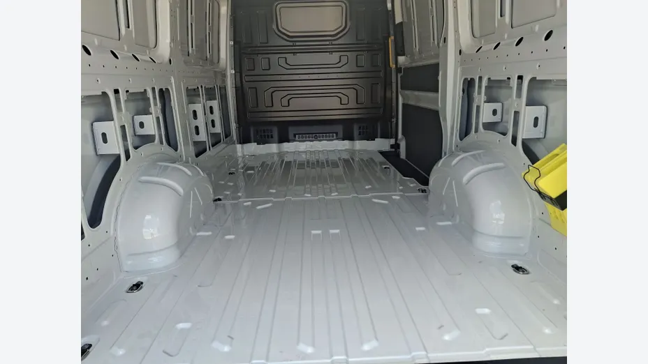 VOLKSWAGEN Crafter Crafter 35 TDI (9,9m3) Nowy