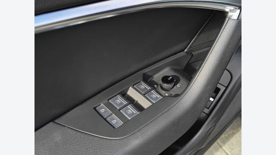 AUDI A6 Avant -