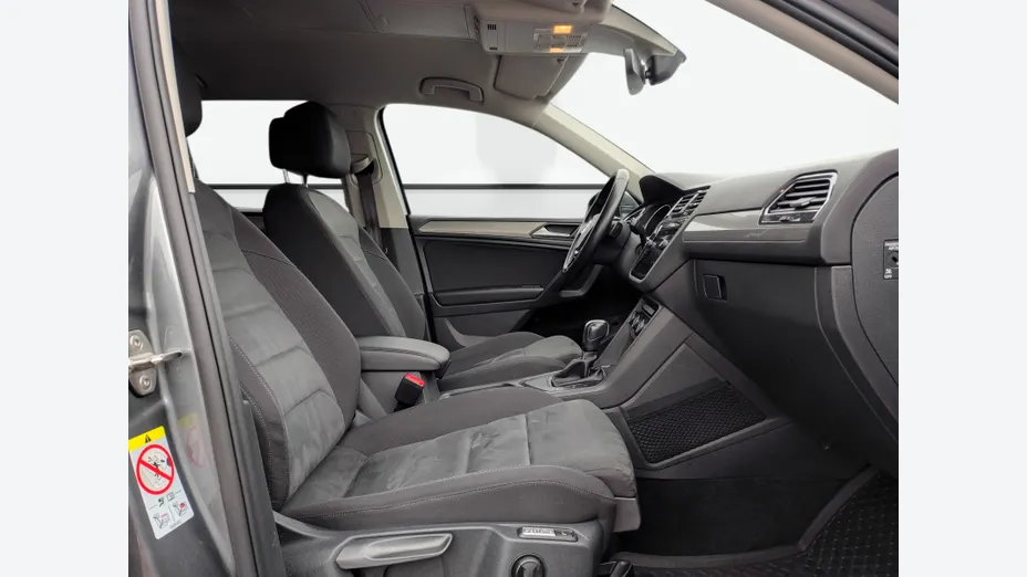 VOLKSWAGEN Tiguan Allspace -