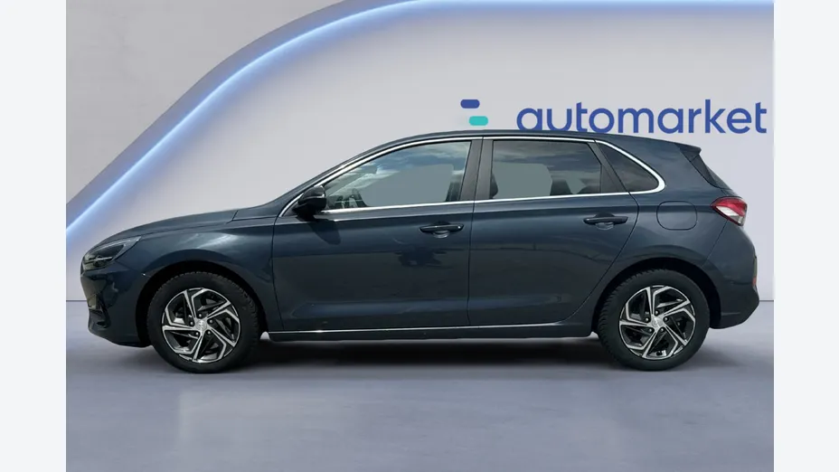 HYUNDAI i30 i30 1.0 T-GDI Smart