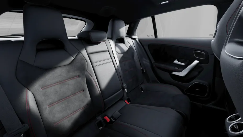 MERCEDES-BENZ CLA CLA 200 AMG Line 7G-DCT