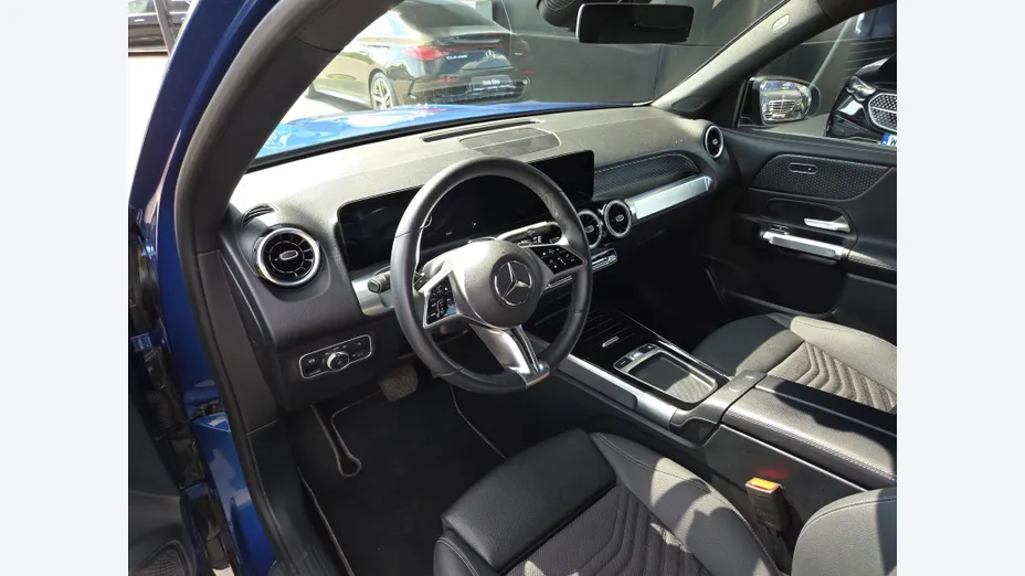 MERCEDES-BENZ GLB GLB 220 mHEV 4-Matic 8G-DCT