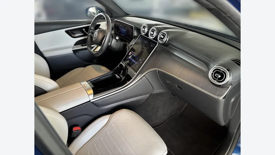 MERCEDES-BENZ GLC GLC 300 e 4-Matic AMG Line