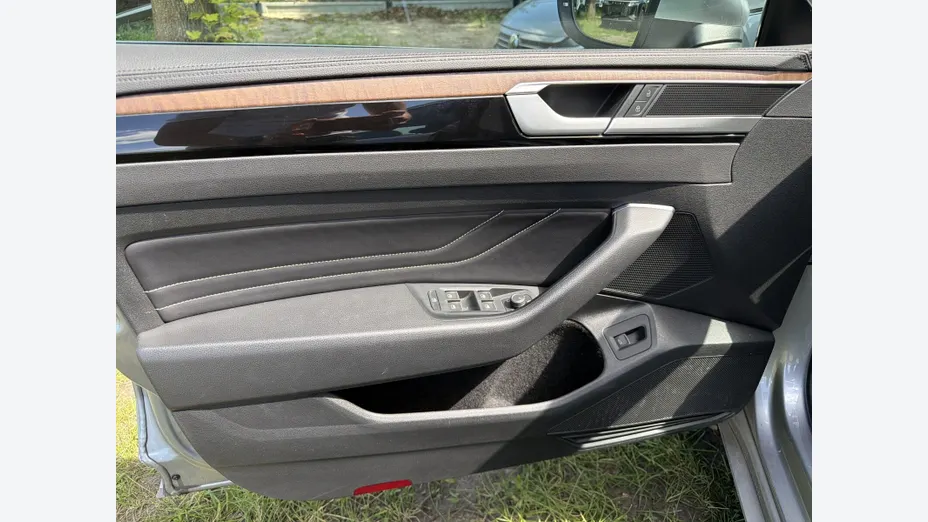 VOLKSWAGEN Arteon Arteon 2.0 TSI Elegance DSG
