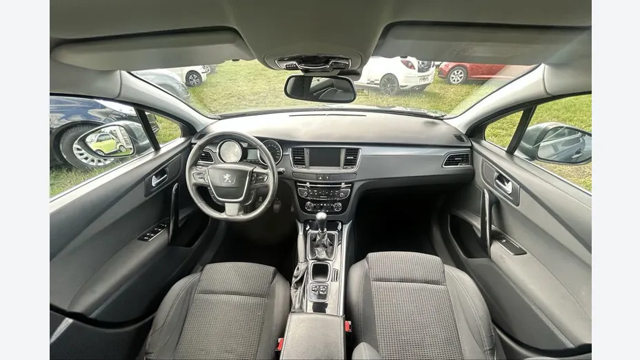 PEUGEOT 508 -