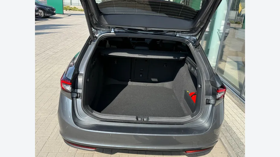 SKODA Superb Superb 1.5 TSI Plug-in Hybrid Sportline DSG Nowy