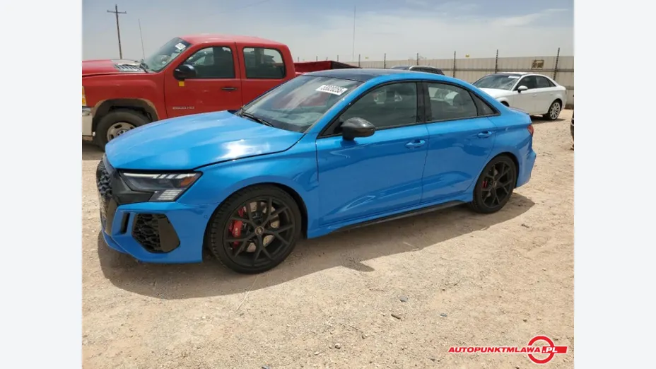 AUDI RS3 -