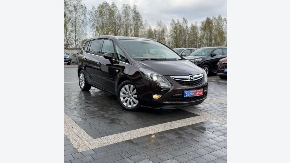 OPEL Zafira -