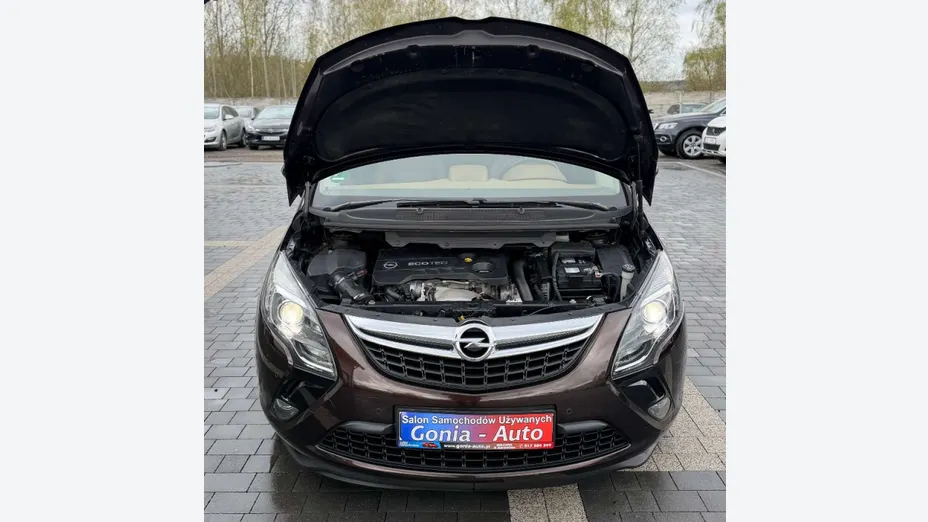OPEL Zafira -