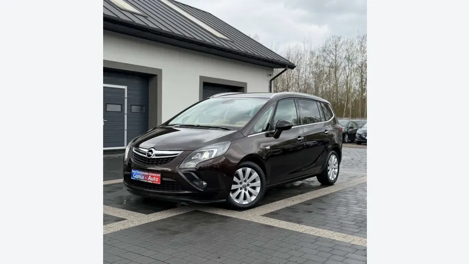 OPEL Zafira -