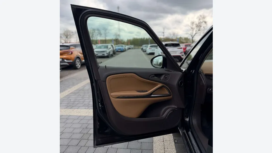 OPEL Zafira -