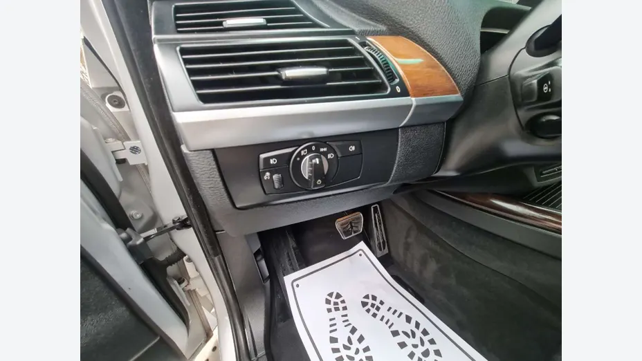 BMW X5 -