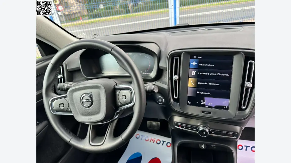 VOLVO XC40 -