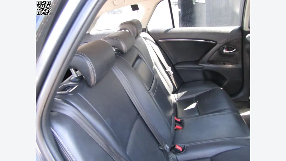 TOYOTA Avensis -