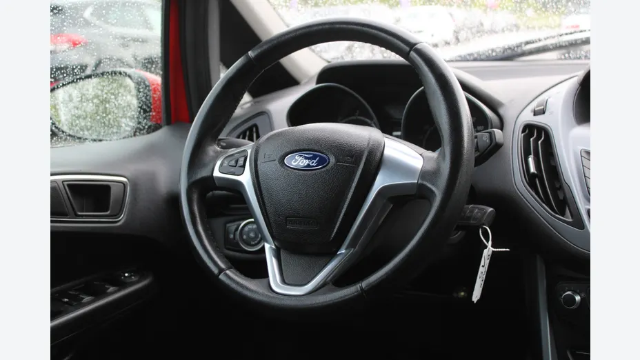 FORD B-MAX -