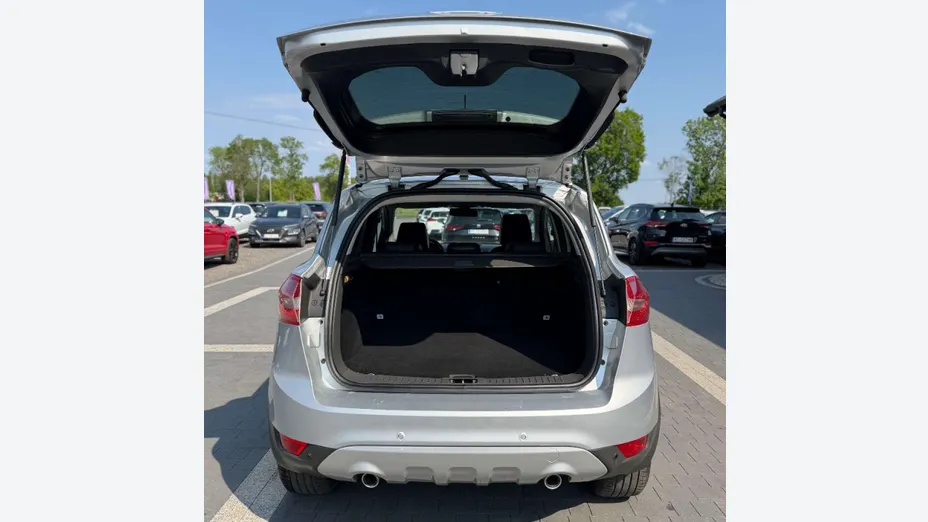 FORD Kuga -