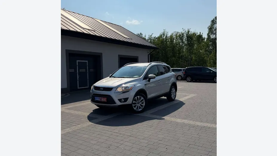FORD Kuga -