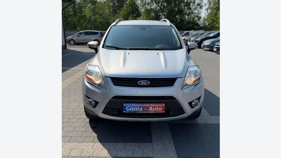 FORD Kuga -