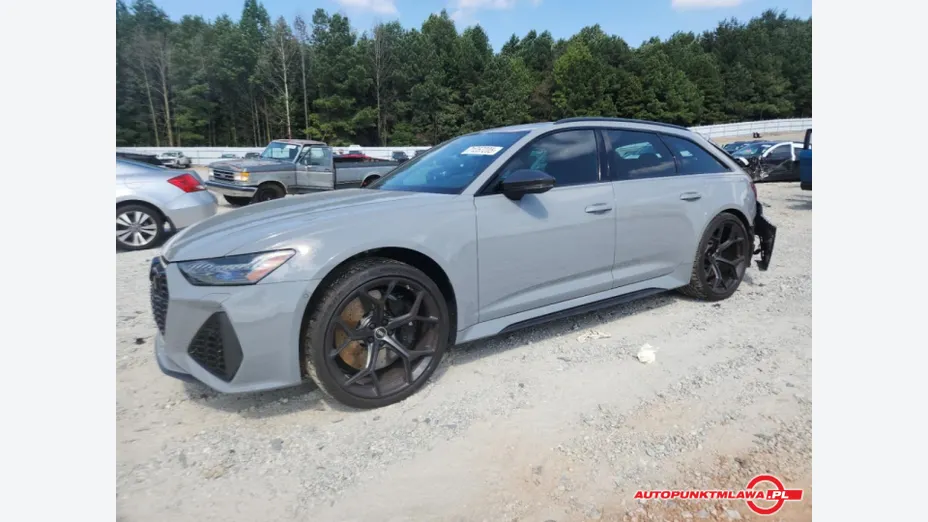 AUDI RS6 Avant -