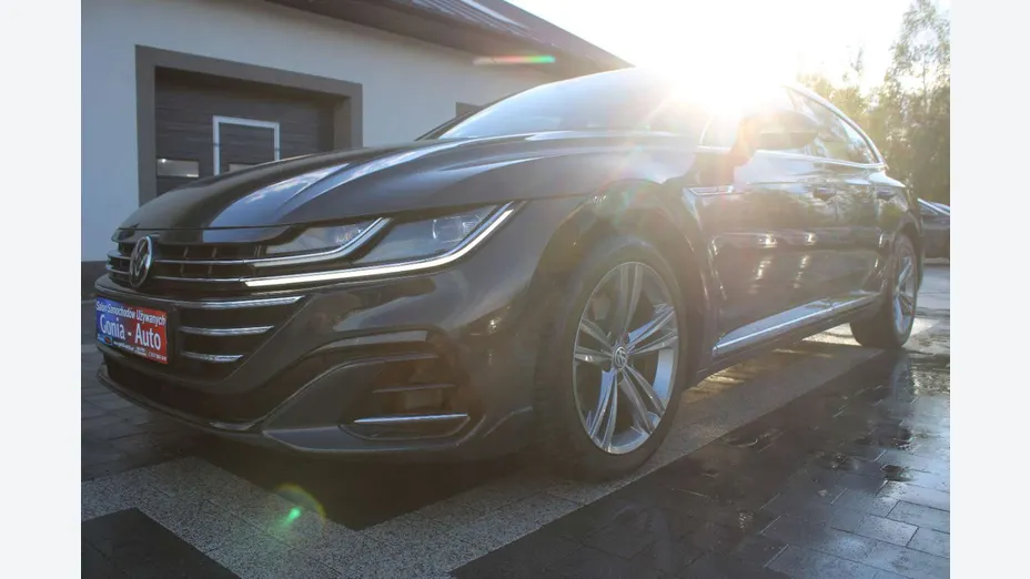 VOLKSWAGEN Arteon -
