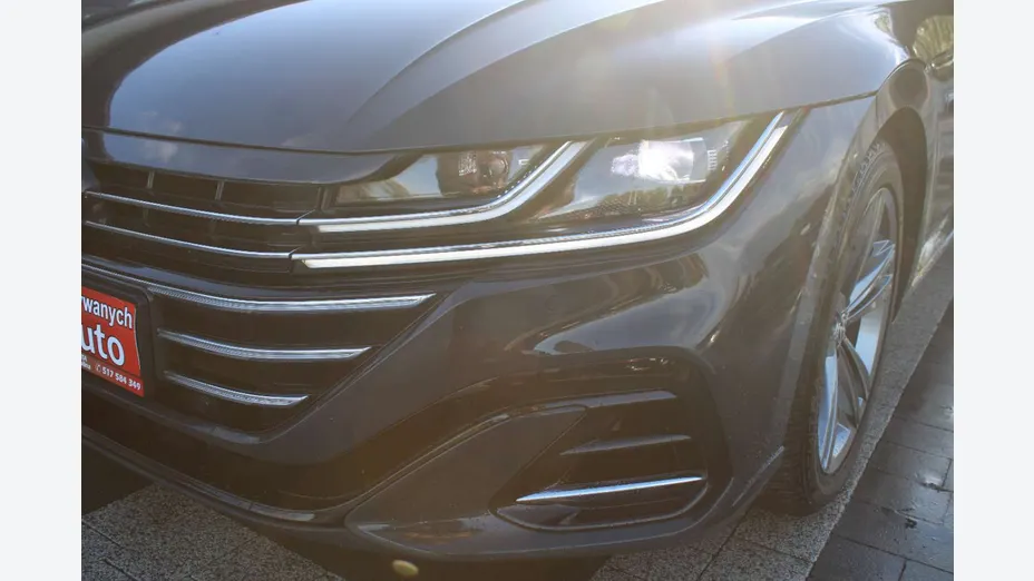 VOLKSWAGEN Arteon -