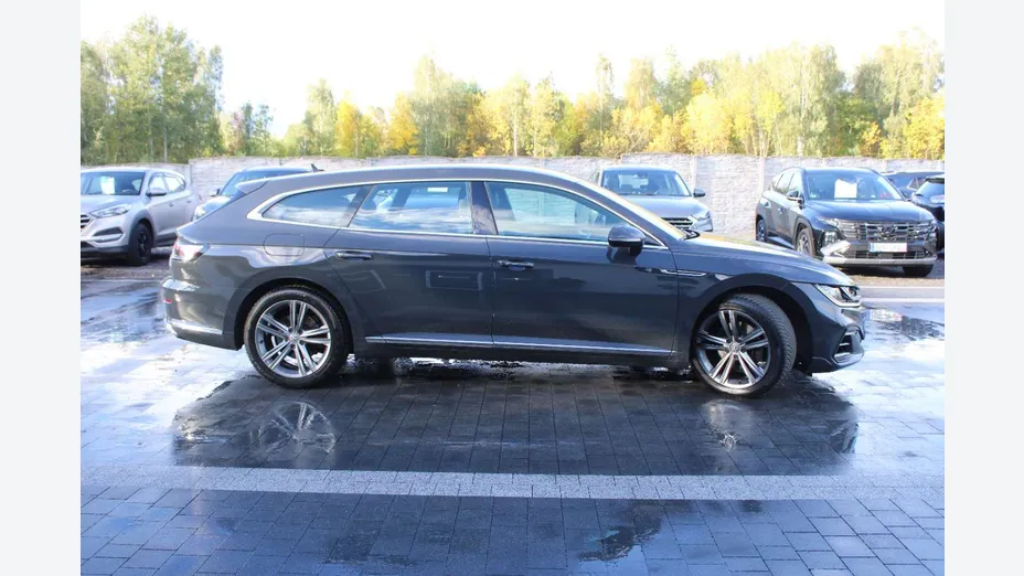 VOLKSWAGEN Arteon -