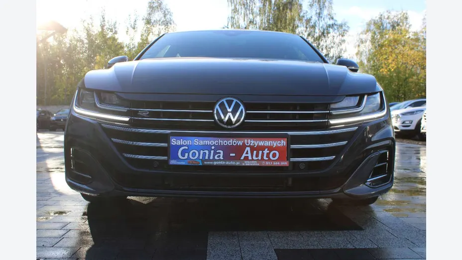 VOLKSWAGEN Arteon -