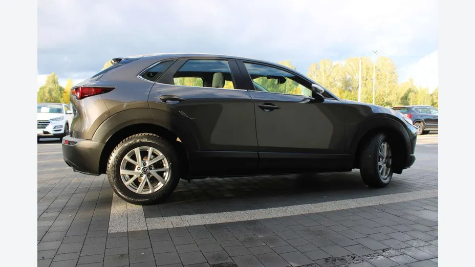 MAZDA CX-30 -