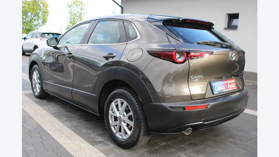 MAZDA CX-30 -
