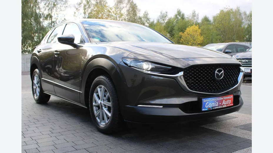 MAZDA CX-30 -