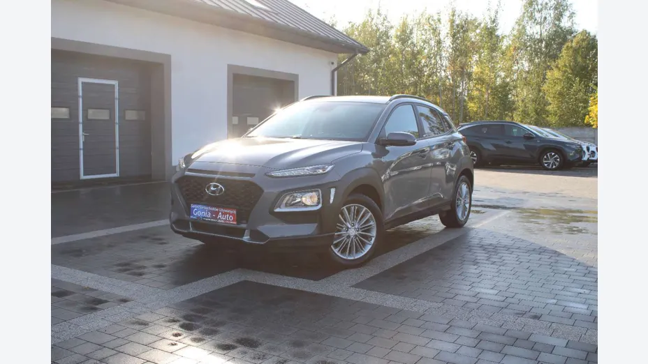 HYUNDAI Kona -